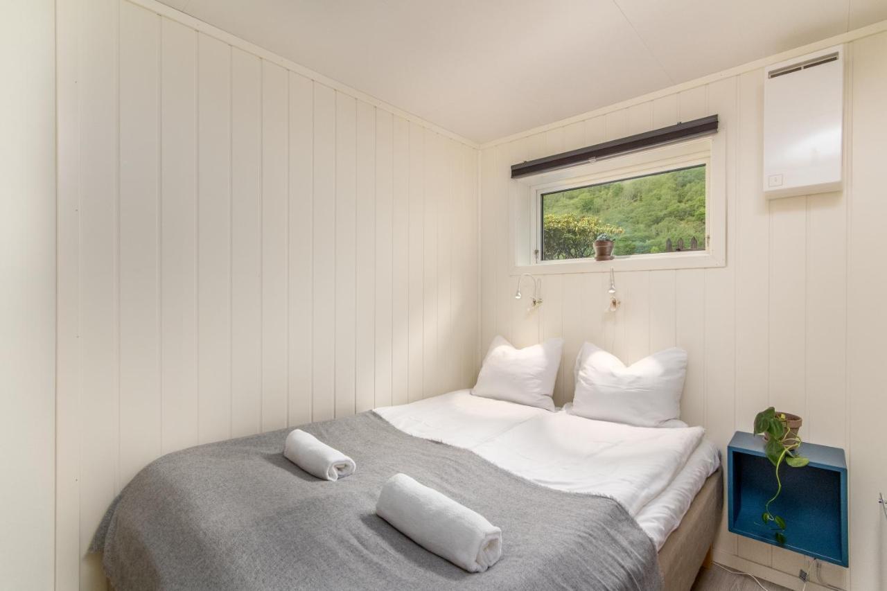 Spacious Two Bedroom Basement Apartment Flåm Exteriör bild